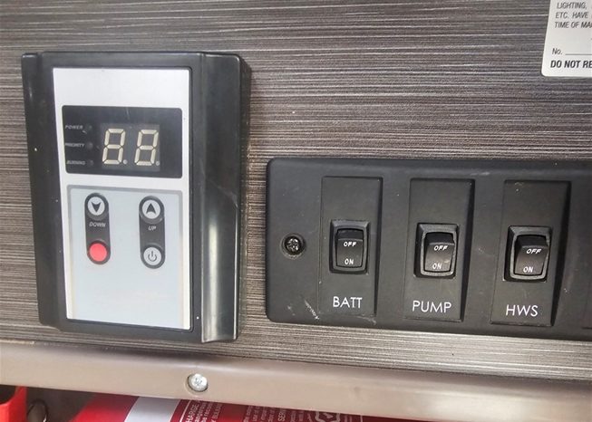 
								2021 JAYCO CROSSTRACK CARAVAN full									
