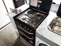 
										2024 Austrack Gibb 16B Hybrid Off-road Caravan full									