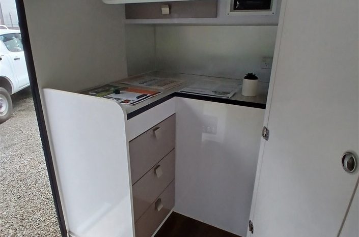
								2022 Lumberjack Mt Baw Baw Caravan full									