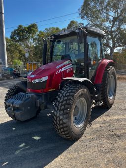 
										2018 Massey Ferguson 5610 Dyna-4 Tractor full									