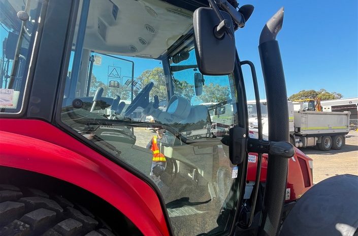 
								2018 Massey Ferguson 5610 Dyna-4 Tractor full									