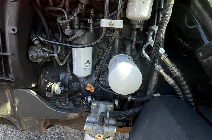 
								2018 Massey Ferguson 5610 Dyna-4 Tractor full									