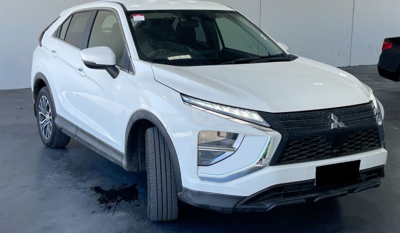 
								2023 Mitsubishi ECLIPSE CROSS ES 2WD YB CVT full									