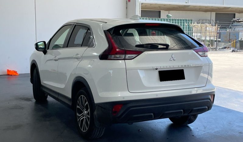 
								2023 Mitsubishi ECLIPSE CROSS ES 2WD YB CVT full									