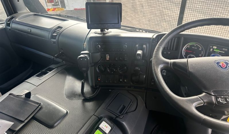 
								2016 Scania P360 8 x 2 Crane Truck full									