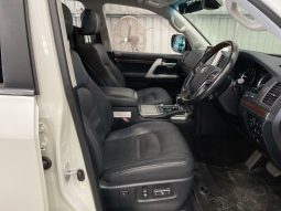 
										2020 Toyota Landcruiser SAHARA VDJ200R full									