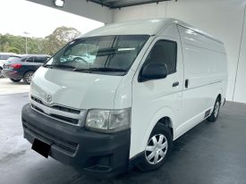 2013 Toyota Hiace SLWB TRH221R