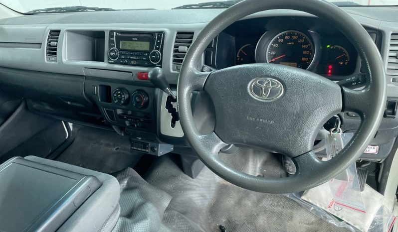 
								2013 Toyota Hiace SLWB TRH221R full									