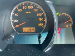 
										2013 Toyota Hiace SLWB TRH221R full									