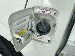 
										2013 Toyota Hiace SLWB TRH221R full									