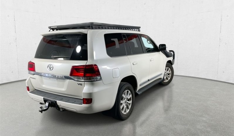 
								2020 Toyota Landcruiser SAHARA VDJ200R full									