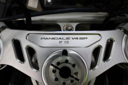 
										2022 Ducati Panigale V4 SP 1 seater Road Motorcycle full									