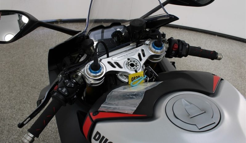 
								2022 Ducati Panigale V4 SP 1 seater Road Motorcycle full									