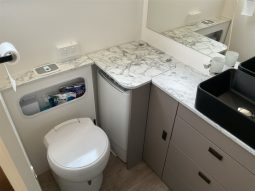 
										2023 Jayco Silverline 24.7 ft Caravan full									