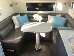 
										2016 Jaeger Dreamlander Caravan full									