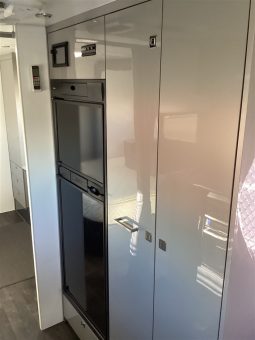 
										2016 Jaeger Dreamlander Caravan full									