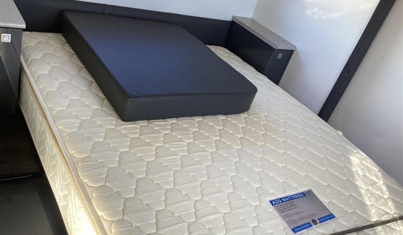 
								2016 Jaeger Dreamlander Caravan full									