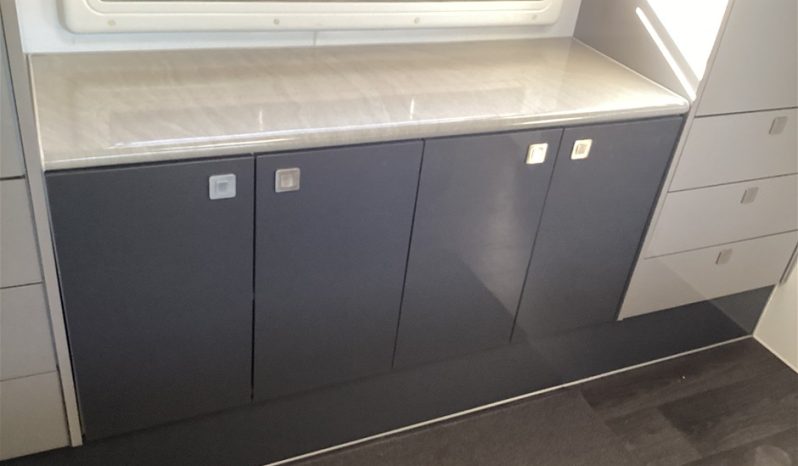 
								2016 Jaeger Dreamlander Caravan full									