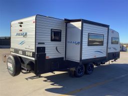 
										2016 Jaeger Dreamlander Caravan full									