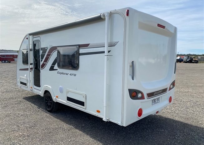 
								2015 Swift Explorer 4FB Caravan full									