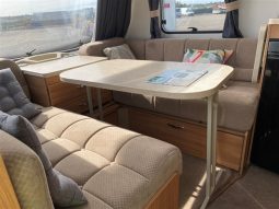 
										2015 Swift Explorer 4FB Caravan full									
