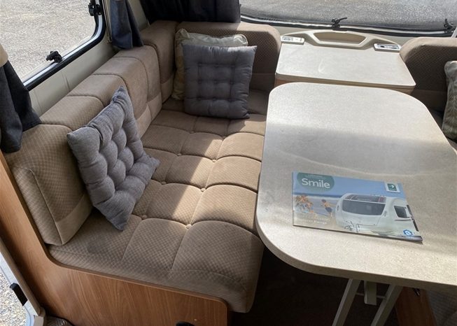 
								2015 Swift Explorer 4FB Caravan full									