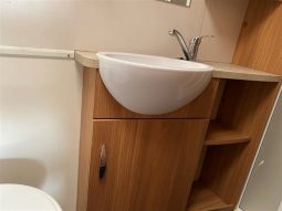
										2015 Swift Explorer 4FB Caravan full									