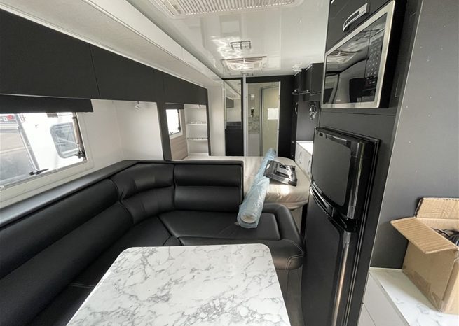 
								2021 AVIDA CV7054 SL TOPAZ MULTI TERRAIN CARAVAN full									