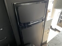 
										2021 AVIDA CV7054 SL TOPAZ MULTI TERRAIN CARAVAN full									