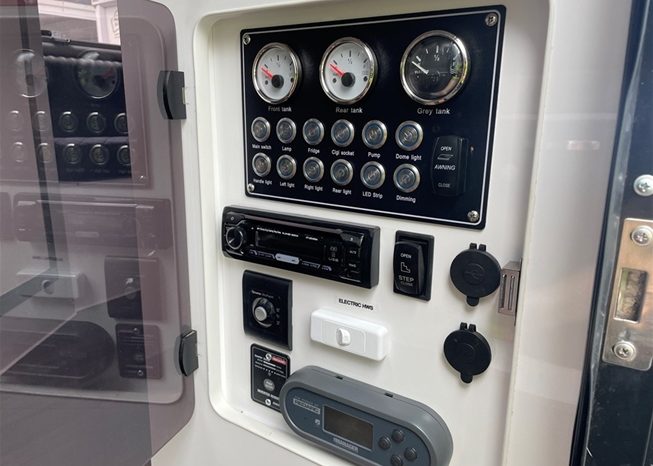 
								2022 AUSTRACK TANAMI X15 CARAVAN full									