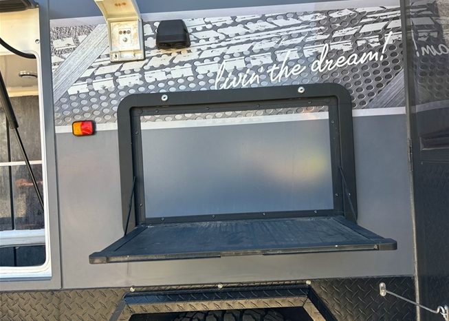 
								2023 STAR VISION PX3 CARAVAN full									