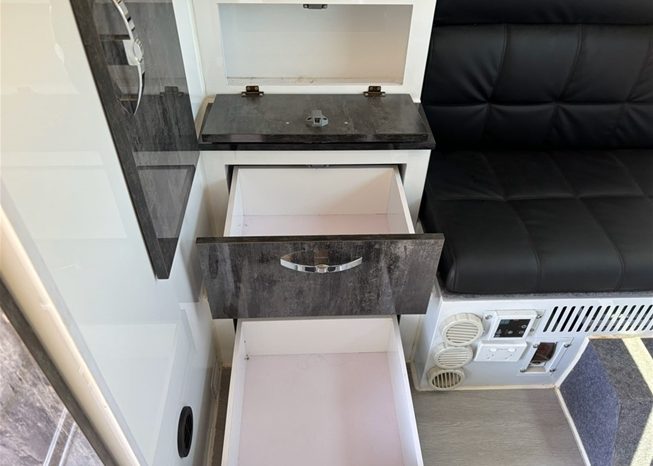 
								2023 STAR VISION PX3 CARAVAN full									