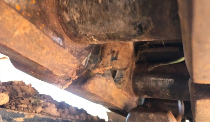 
								2021 Caterpillar 330GC full									