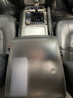 
										2020 Toyota Landcruiser SAHARA VDJ200R full									