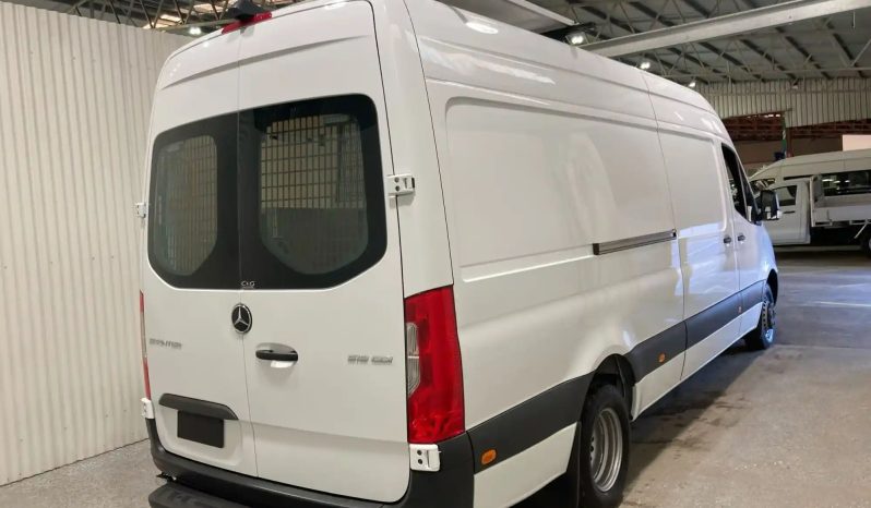 
								2022 Mercedes-Benz Sprinter full									