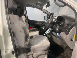 
										2020 Hyundai iLoad full									