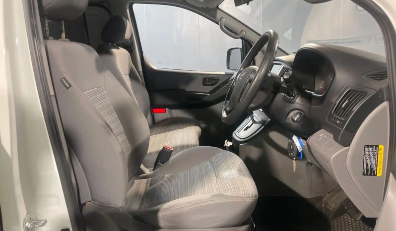
								2020 Hyundai iLoad full									
