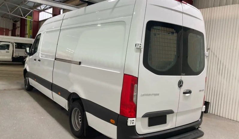 
								2022 Mercedes-Benz Sprinter full									