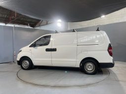
										2020 Hyundai iLoad full									