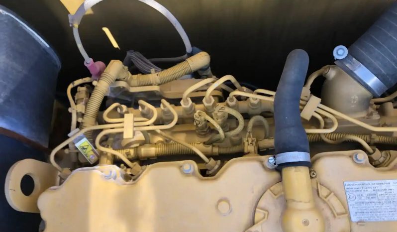 
								2021 Caterpillar 330GC full									
