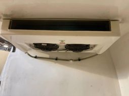 
										2020 Renault Master full									