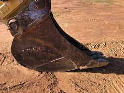 
										2021 Caterpillar 330GC full									