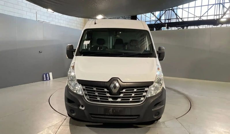 
								2020 Renault Master full									