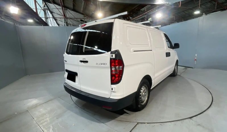 
								2020 Hyundai iLoad full									