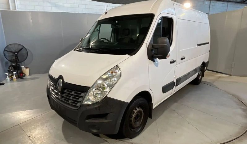 
								2020 Renault Master full									