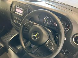 
										2020 Mercedes-Benz Vito full									