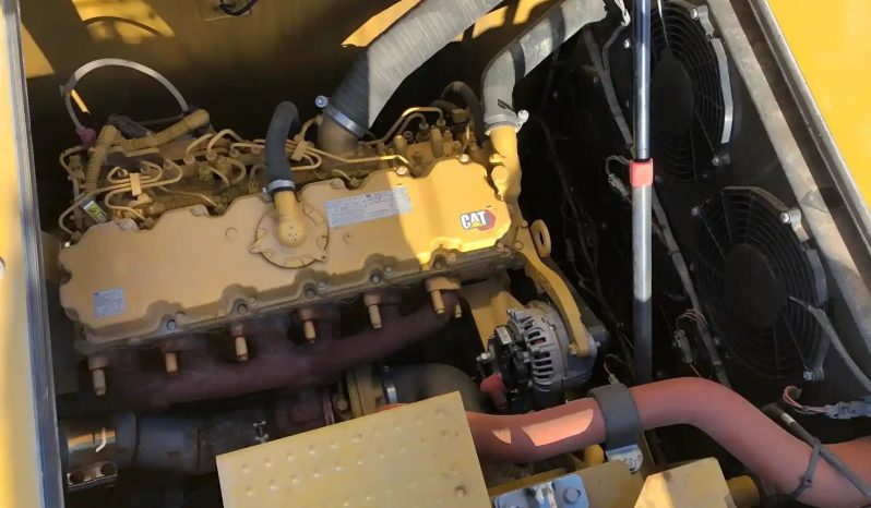 
								2021 Caterpillar 330GC full									