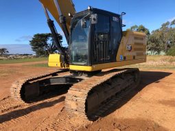 
										2021 Caterpillar 330GC full									