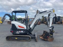 
										2022 Bobcat E26 full									
