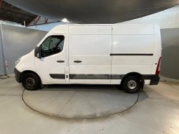 
										2020 Renault Master full									